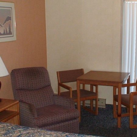 Budget Inn Express Bismarck Pokoj fotografie